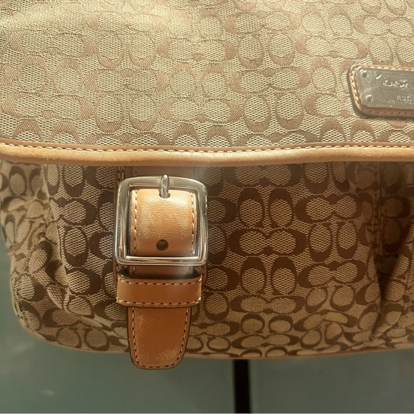 Coach Messenger Bag Brown Khaki - Picture 14 of 17